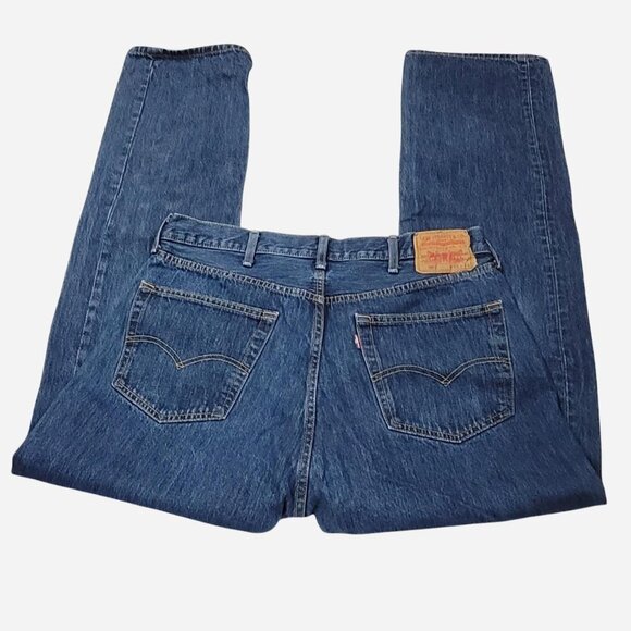 Vintage Levi's 501 Blue Denim Jeans | Button Fly | Straight Leg | W38 L34 - Picture 4 of 5